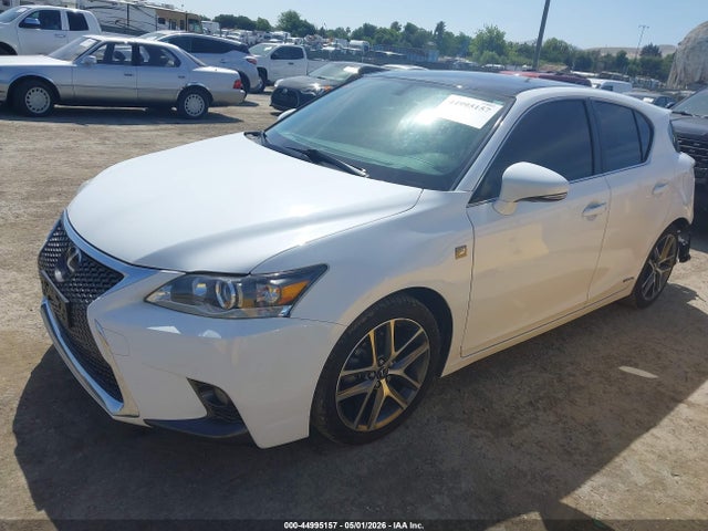 JTHKD5BH9G2256096 Lexus CT 200H