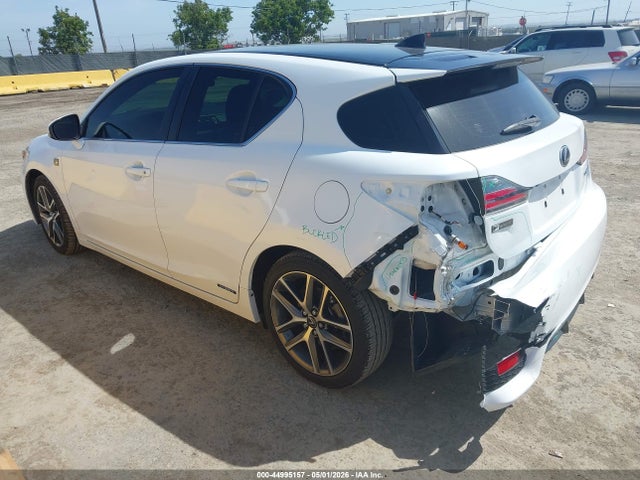 JTHKD5BH9G2256096 Lexus CT 200H