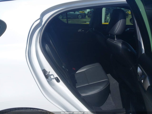 JTHKD5BH9G2256096 Lexus CT 200H