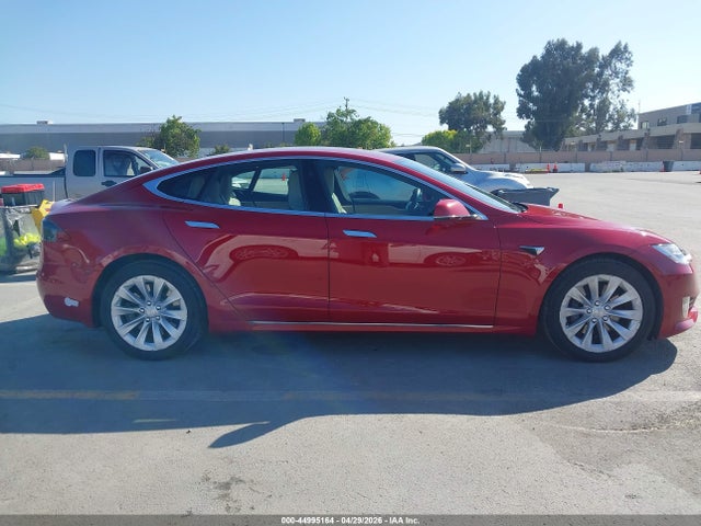 2016 Tesla Model S 60/70/75/85 მანქანა იყიდება აუქციონზე, vin: 5YJSA1E11GF174684, აუქციონის ნომერი: 44995164