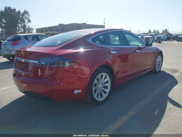 2016 Tesla Model S 60/70/75/85 მანქანა იყიდება აუქციონზე, vin: 5YJSA1E11GF174684, აუქციონის ნომერი: 44995164
