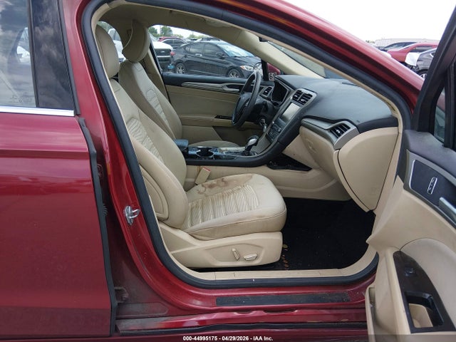 44995175 :رقم المزاد ، 3FA6P0H73GR376988 vin ، 2016 Ford Fusion Se مزاد بيع