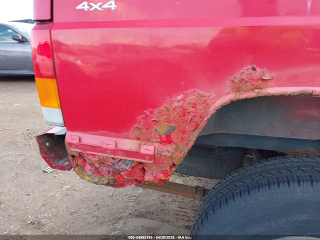 44995189 :رقم المزاد ، 1J4FF48S2YL112843 vin ، 2000 Jeep Cherokee Sport مزاد بيع
