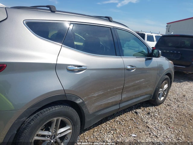 Продаж на аукціоні авто 2018 Hyundai Santa Fe Sport 2.4l, vin: 5NMZU3LB5JH060819, номер лоту: 44995213