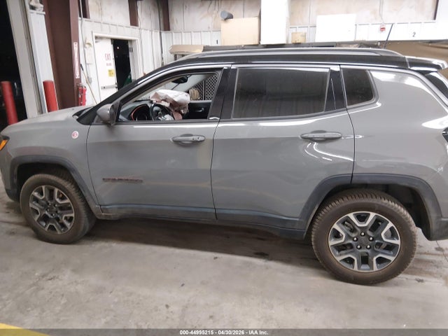 Jeep Compass Trailhawk 4x4 2019 3C4NJDDB5KT690419 Image 14