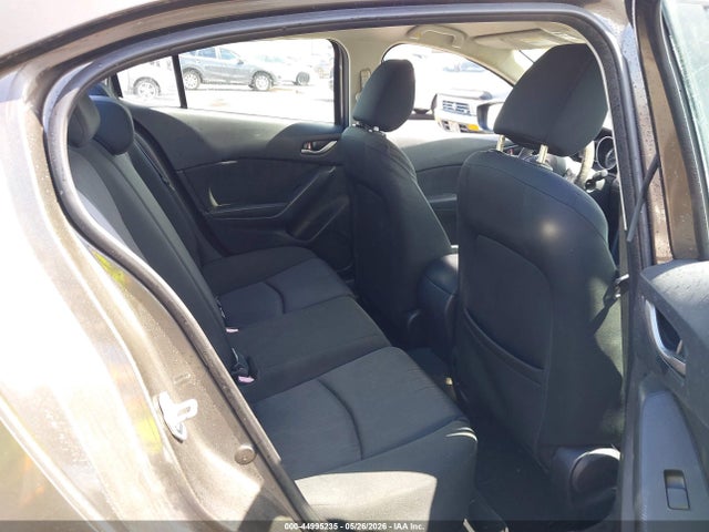 Продаж на аукціоні авто 2014 Mazda Mazda3 I Sport, vin: JM1BM1U71E1164157, номер лоту: 44995235