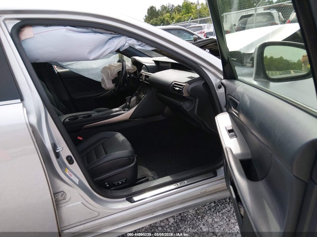 44995239 :رقم المزاد ، JTHBA1D28H5052044 vin ، 2017 Lexus Is 200t مزاد بيع