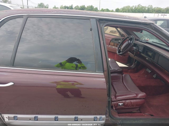 44995263 :رقم المزاد ، 1G4CU5219R1608686 vin ، 1994 Buick Park Avenue Ultra مزاد بيع