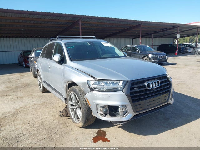 Audi Q7 3.0t Premium 2018 WA1VABF73JD010304 Image 6