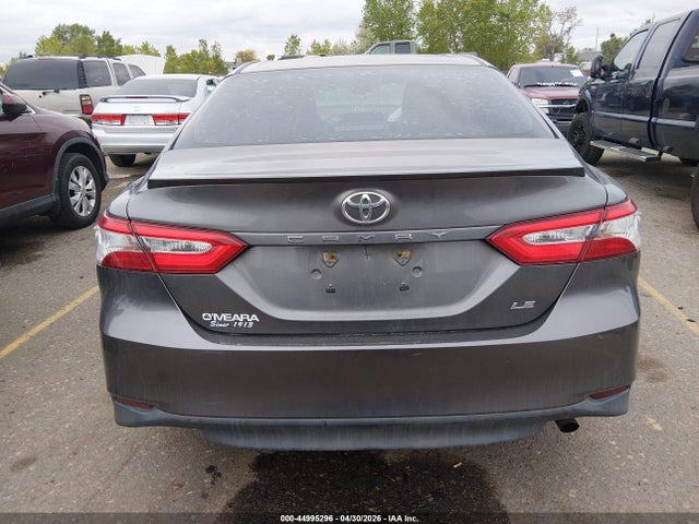 Aukcja sprzedaży 2018 Toyota Camry Le, vin: 4T1B11HK6JU019398, numer aukcji: 44995296