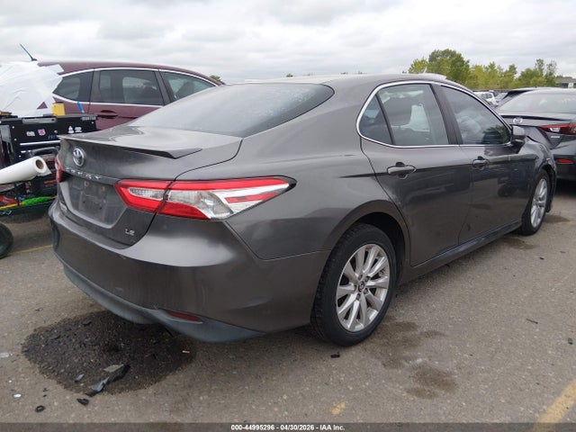 Aukcja sprzedaży 2018 Toyota Camry Le, vin: 4T1B11HK6JU019398, numer aukcji: 44995296