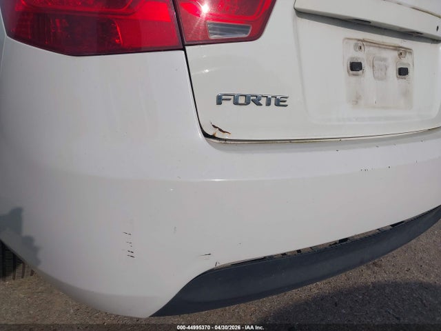Продажа на аукционе авто 2010 Kia Forte Lx, vin: KNAFT4A27A5062666, номер лота: 44995370