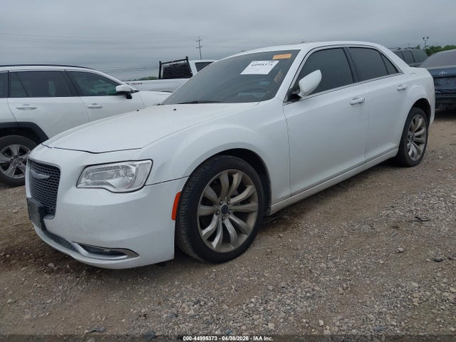 2C3CCAAG0HH526789 Chrysler 300 Limited