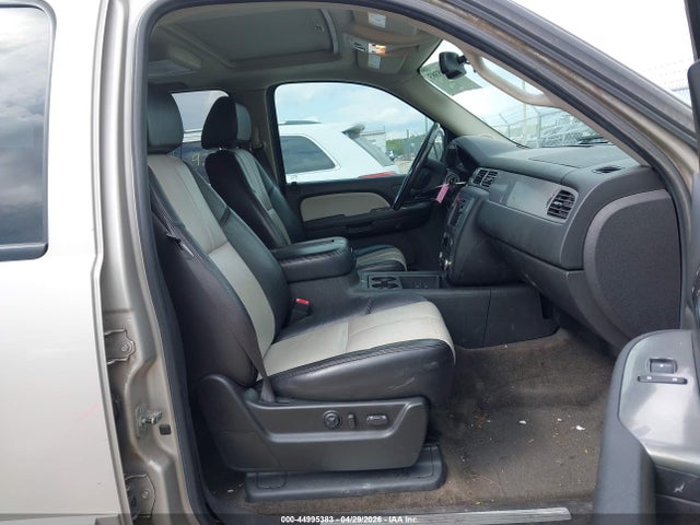 Aukcja sprzedaży 2008 Chevrolet Suburban 1500 Lt, vin: 3GNFK16398G117649, numer aukcji: 44995383