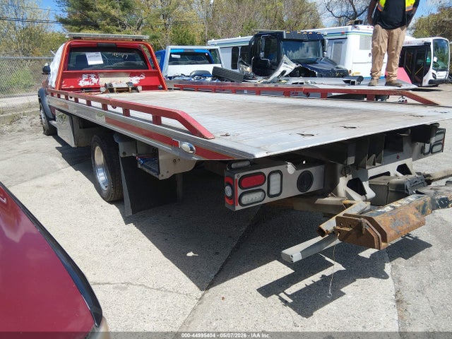 44995404 :رقم المزاد ، 3C7WRNDLXJG154247 vin ، 2018 Ram 5500 Chassis Tradesman/slt مزاد بيع
