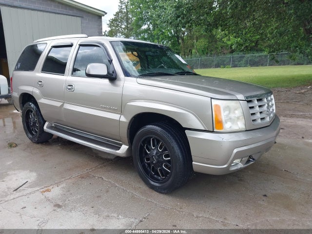 2002 Cadillac Escalade Standard მანქანა იყიდება აუქციონზე, vin: 1GYEK63N32R209381, აუქციონის ნომერი: 44995413