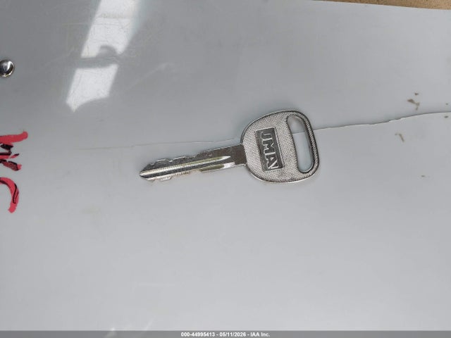 2002 Cadillac Escalade Standard მანქანა იყიდება აუქციონზე, vin: 1GYEK63N32R209381, აუქციონის ნომერი: 44995413