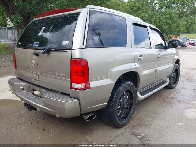 2002 Cadillac Escalade Standard მანქანა იყიდება აუქციონზე, vin: 1GYEK63N32R209381, აუქციონის ნომერი: 44995413