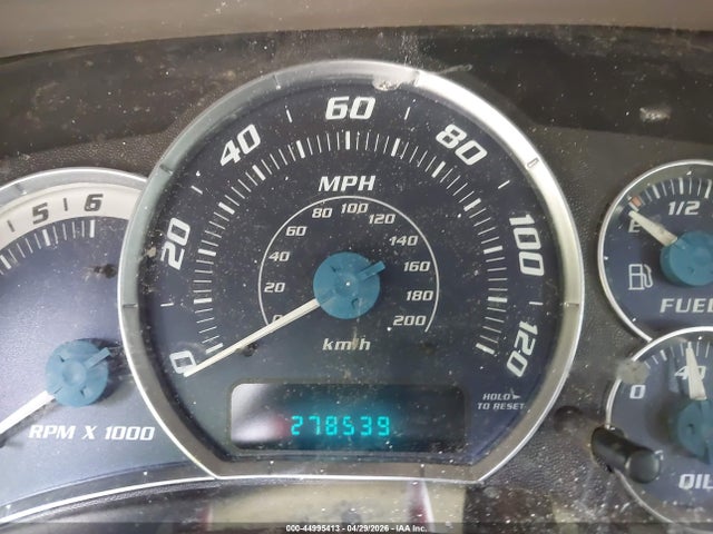 2002 Cadillac Escalade Standard მანქანა იყიდება აუქციონზე, vin: 1GYEK63N32R209381, აუქციონის ნომერი: 44995413
