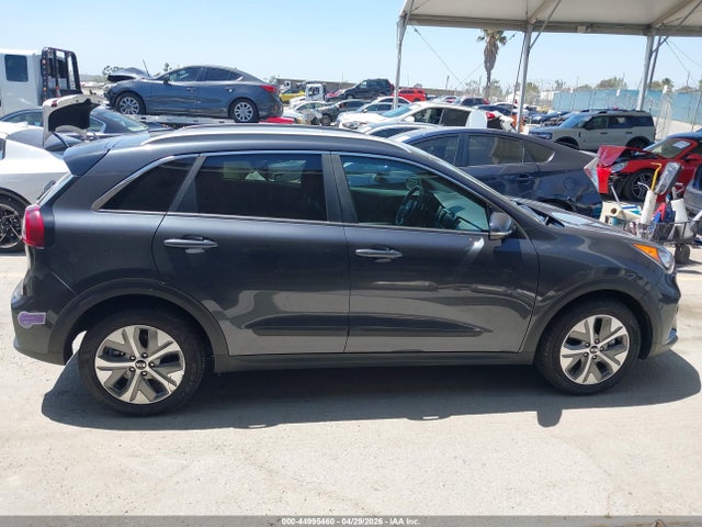 KNDCE3LG3K5015445 KIA Niro Ev Ex Premium