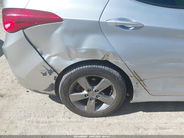 44995481 :رقم المزاد ، 5NPDH4AE7CH077404 vin ، 2012 Hyundai Elantra Gls مزاد بيع