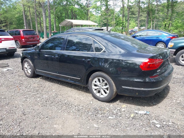 Продаж на аукціоні авто 2016 Volkswagen Passat 1.8t S, vin: 1VWAT7A39GC002946, номер лоту: 44995488