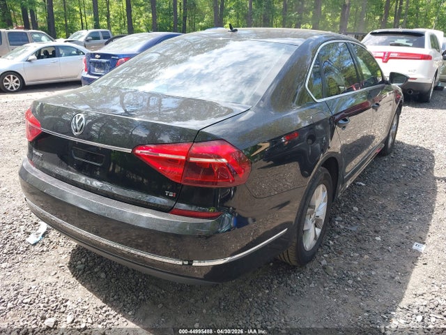 Продаж на аукціоні авто 2016 Volkswagen Passat 1.8t S, vin: 1VWAT7A39GC002946, номер лоту: 44995488