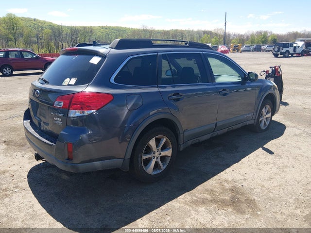 44995496 :رقم المزاد ، 4S4BRBNC6E3217972 vin ، 2014 Subaru Outback 2.5i Limited مزاد بيع