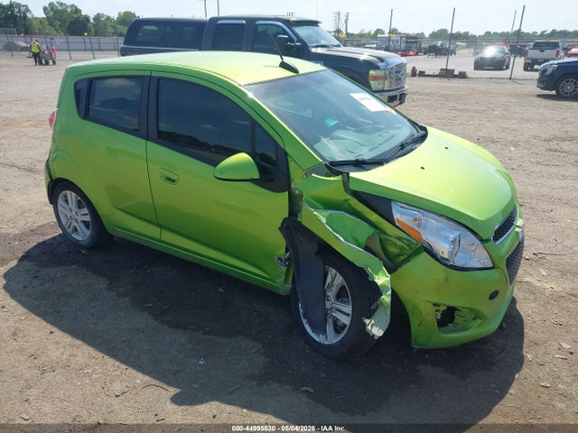 Продаж на аукціоні авто 2015 Chevrolet Spark Ls Manual, vin: KL8CA6S99FC730000, номер лоту: 44995530