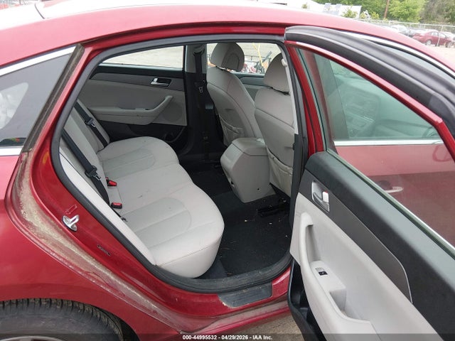 5NPE24AFXFH211129 Hyundai SONATA SE