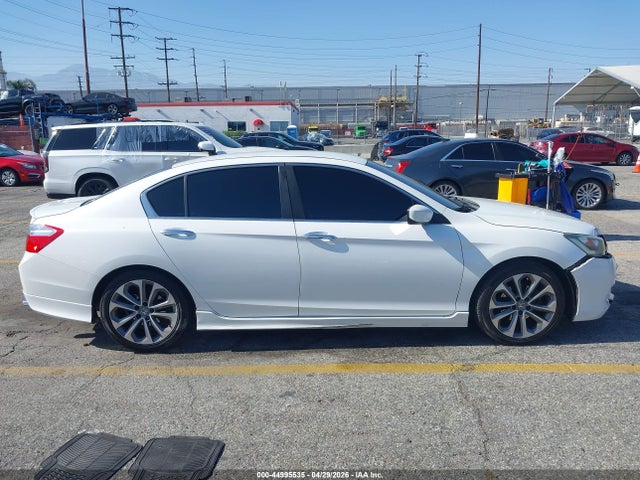 44995535 :رقم المزاد ، 1HGCR2F54FA155401 vin ، 2015 Honda Accord Sport مزاد بيع