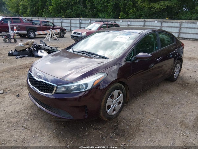 44995536 :رقم المزاد ، 3KPFL4A77JE248677 vin ، 2018 Kia Forte Lx مزاد بيع