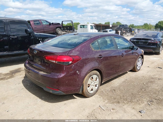 44995536 :رقم المزاد ، 3KPFL4A77JE248677 vin ، 2018 Kia Forte Lx مزاد بيع