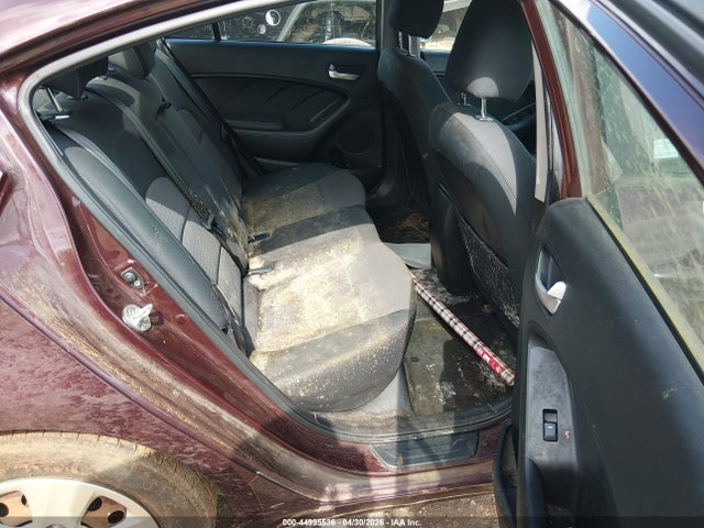 44995536 :رقم المزاد ، 3KPFL4A77JE248677 vin ، 2018 Kia Forte Lx مزاد بيع