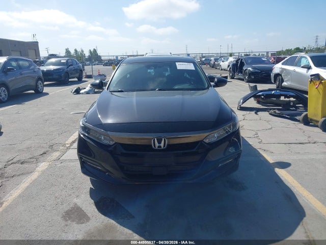 2018 Honda Accord Sport 2.0t მანქანა იყიდება აუქციონზე, vin: 1HGCV2F33JA019974, აუქციონის ნომერი: 44995537