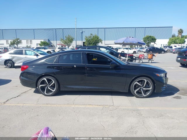 2018 Honda Accord Sport 2.0t მანქანა იყიდება აუქციონზე, vin: 1HGCV2F33JA019974, აუქციონის ნომერი: 44995537