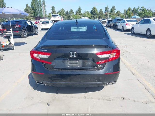 2018 Honda Accord Sport 2.0t მანქანა იყიდება აუქციონზე, vin: 1HGCV2F33JA019974, აუქციონის ნომერი: 44995537