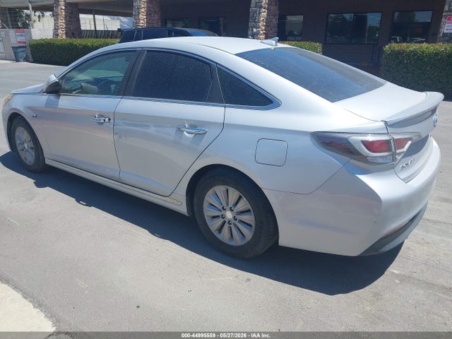 2016 Hyundai Sonata Hybrid Se მანქანა იყიდება აუქციონზე, vin: KMHE24L11GA011875, აუქციონის ნომერი: 44995559