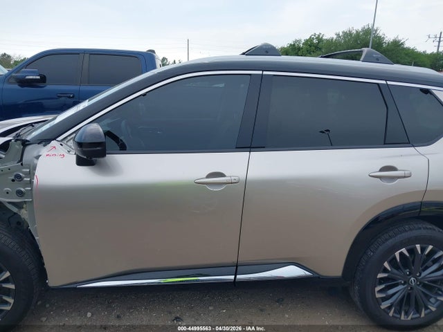 JN8BT3DD7SW305742 Nissan Rogue Platinum Intelligent Awd