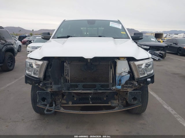 1C6SRFFT7PN649365 RAM 1500 Big Horn 4x4 5&#039;7 Box