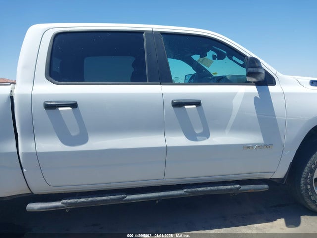 1C6SRFFT7PN649365 RAM 1500 Big Horn 4x4 5&#039;7 Box
