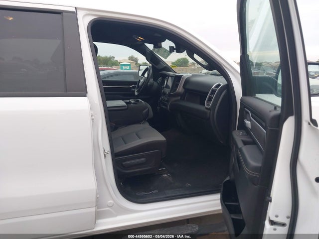 1C6SRFFT7PN649365 RAM 1500 Big Horn 4x4 5&#039;7 Box