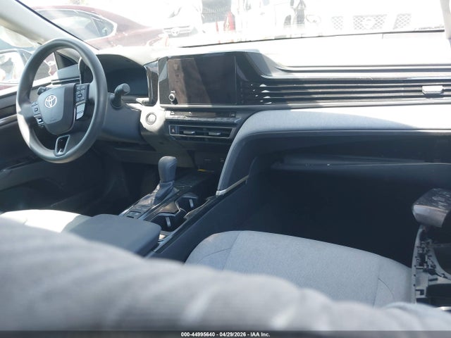 44995640 :رقم المزاد ، 4T1DAACK8SU128012 vin ، 2025 Toyota Camry Le مزاد بيع