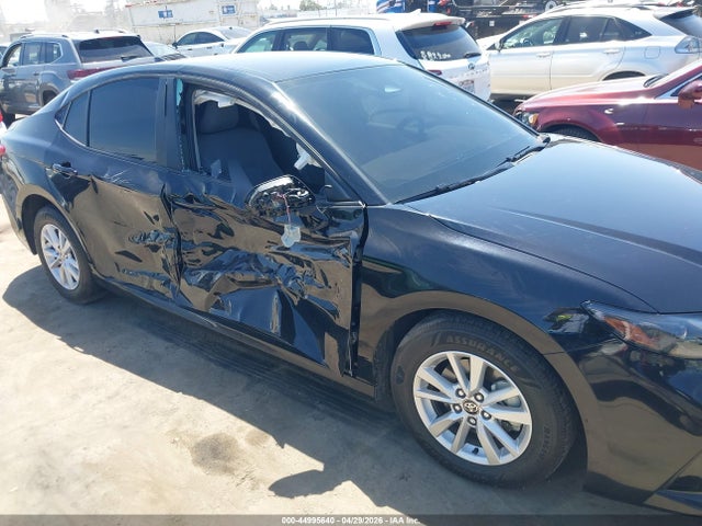 44995640 :رقم المزاد ، 4T1DAACK8SU128012 vin ، 2025 Toyota Camry Le مزاد بيع