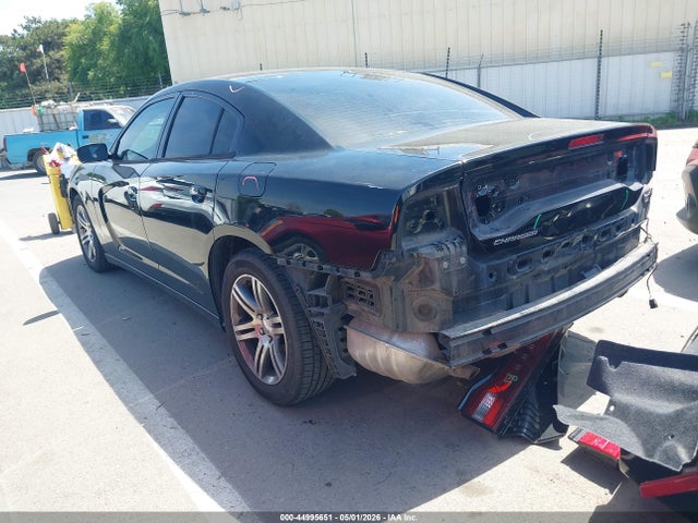 44995651 :رقم المزاد ، 2C3CDXBG5DH640425 vin ، 2013 Dodge Charger Se مزاد بيع