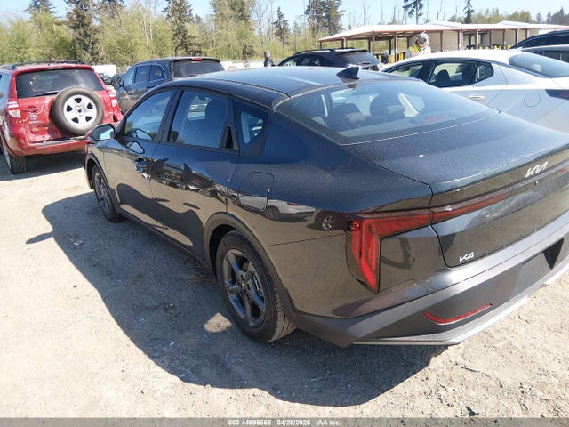 2026 Kia K4 Lxs მანქანა იყიდება აუქციონზე, vin: 3KPFT4DE3TE316423, აუქციონის ნომერი: 44995665