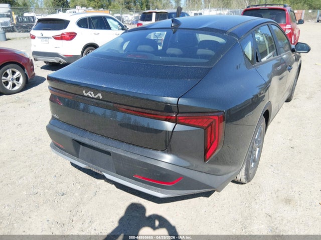 2026 Kia K4 Lxs მანქანა იყიდება აუქციონზე, vin: 3KPFT4DE3TE316423, აუქციონის ნომერი: 44995665
