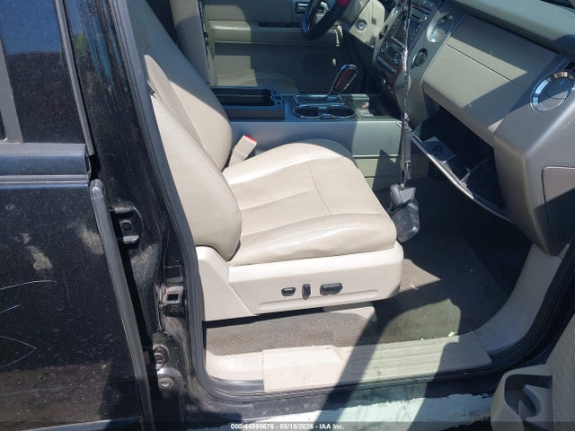 44995676 :رقم المزاد ، 1FMFU19548LA87779 vin ، 2008 Ford Expedition Limited مزاد بيع
