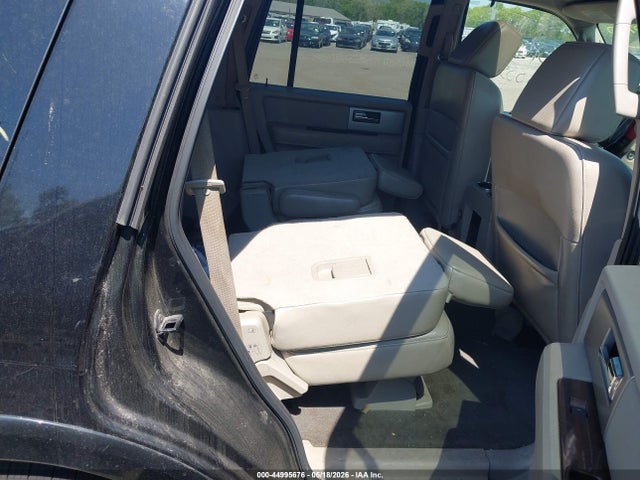 44995676 :رقم المزاد ، 1FMFU19548LA87779 vin ، 2008 Ford Expedition Limited مزاد بيع