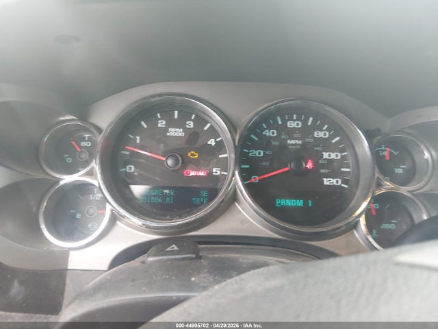 44995702 :رقم المزاد ، 1GT120C85EF152487 vin ، 2014 Gmc Sierra 2500hd Sle مزاد بيع